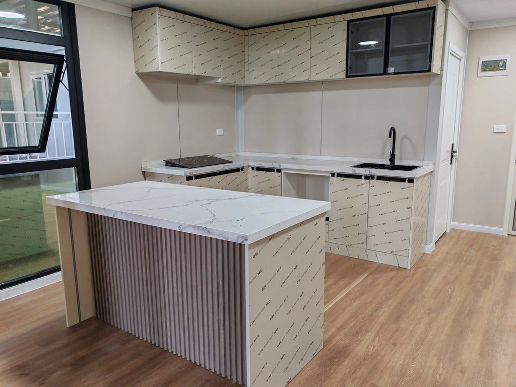 Modulinis namelis + terasa + lenktas stogas 37m²