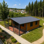 37 m² modulinis namelis su terasa ir lenktu stogu – pritaikytas žiemai