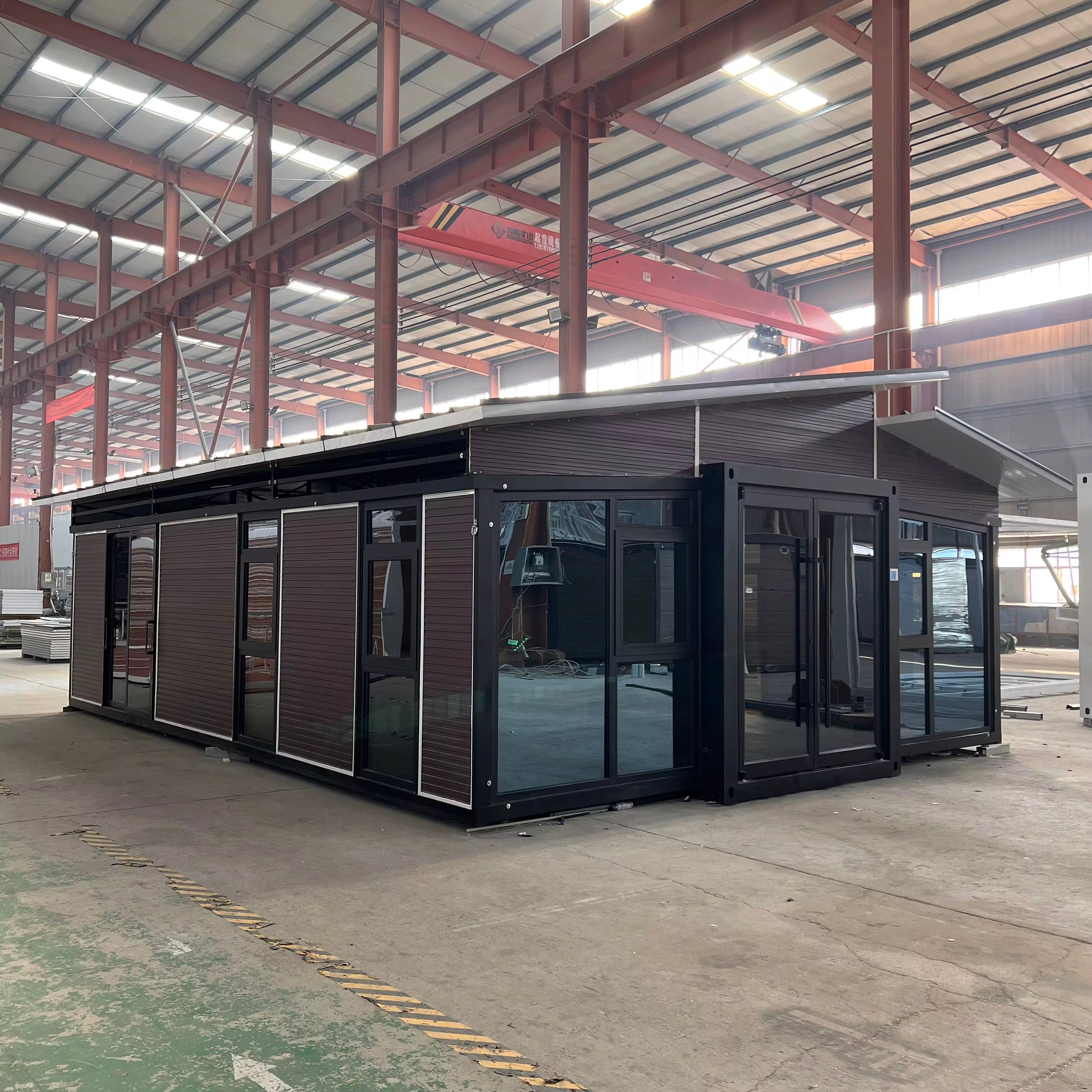 Modulinis namelis 37m² 
dvišlaitis stogas + vitrininiai langai