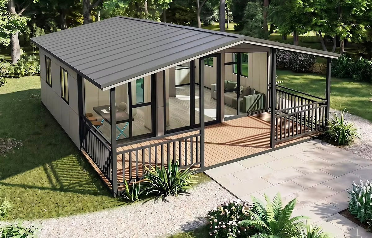 57 m² modulinis namelis su terasa ir lenktu stogu – pritaikytas žiemai