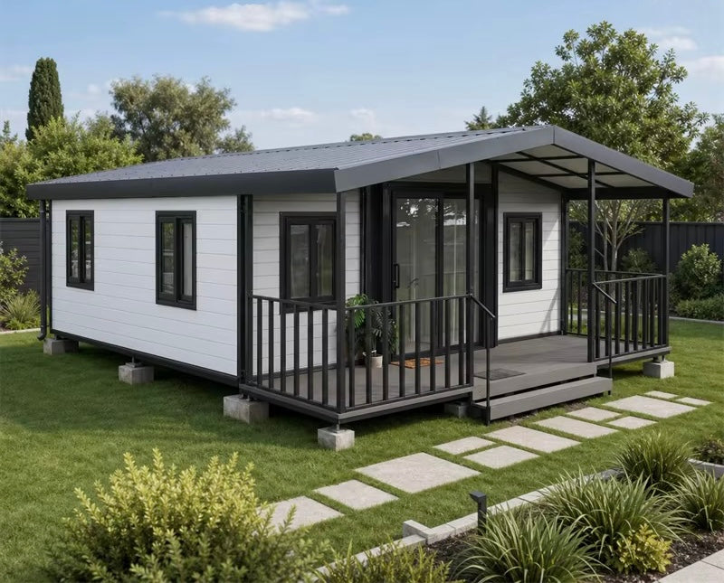 37 m² modulinis namelis su terasa ir lenktu stogu – pritaikytas žiemai