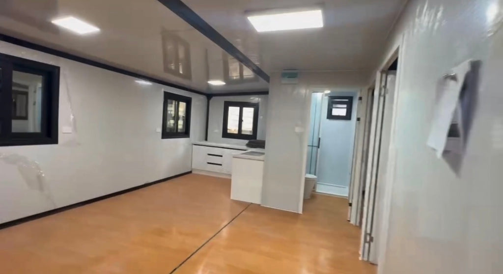 Modulinis namelis su terasa 37 m2