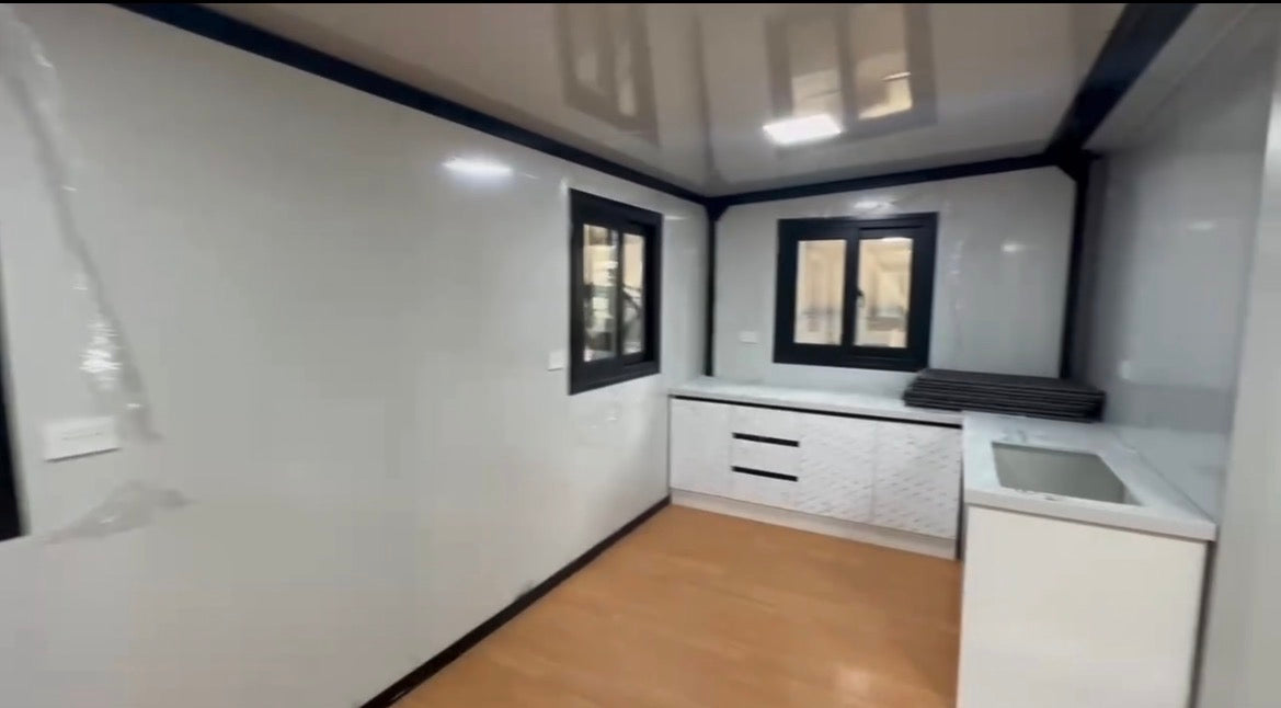 Modulinis namelis su terasa 37 m2